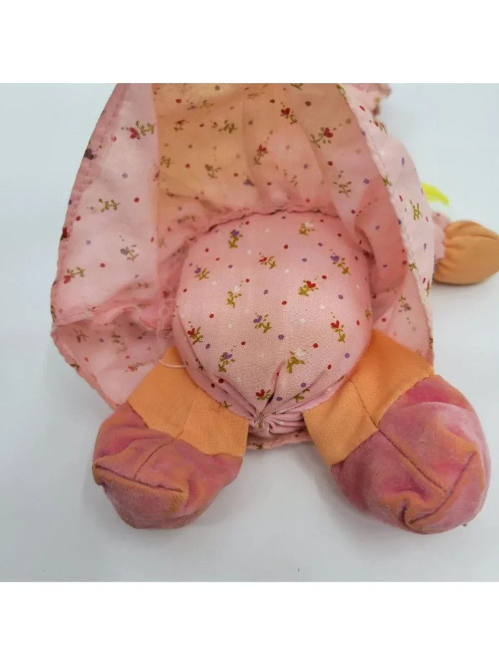 Dan Dee Happy Sad Cloth Rag Doll Vintage 1982 Pink Floral Dress & Bonnet Yarn Ha